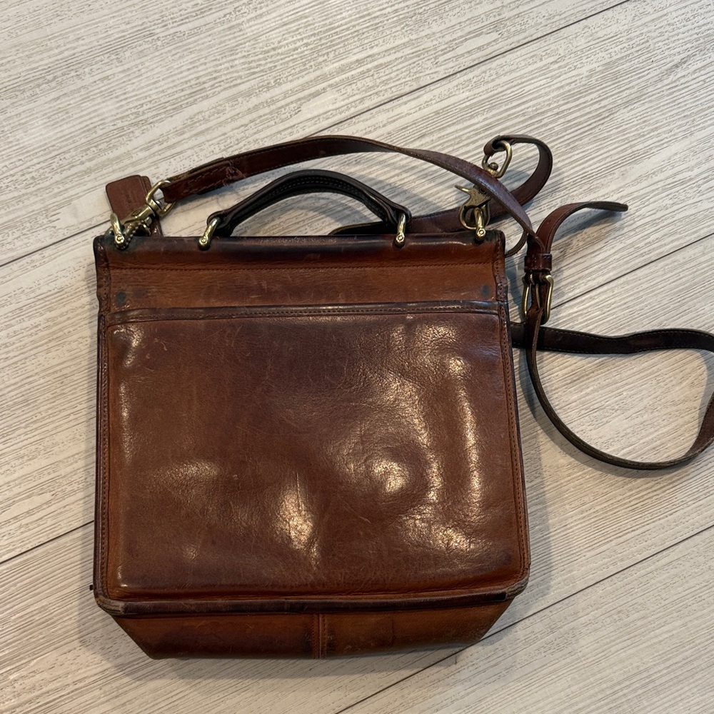 VINTAGE COACH - Picture 5 of 8
